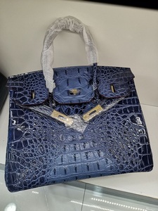 Hermes Handbags 371